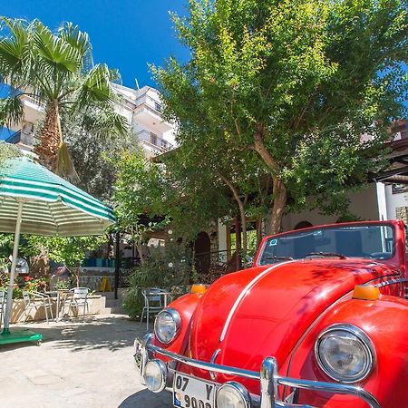 Zakkum Pansiyon Kaş Exteriör bild